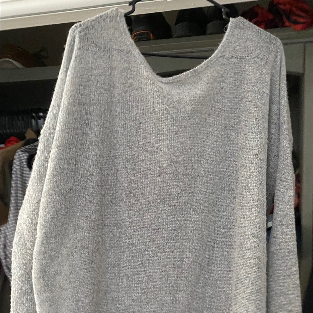 Piko sweater